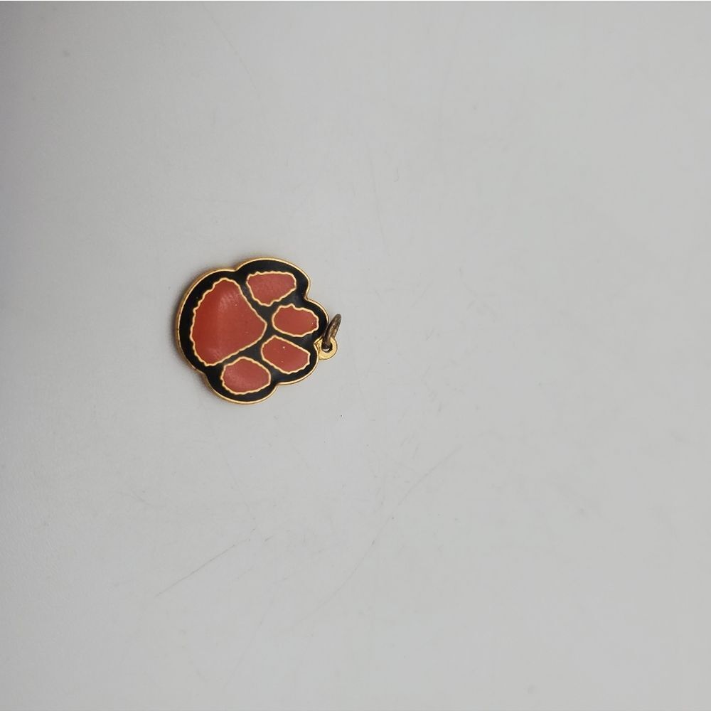 Crimson tiger necklace pendant pawprint
